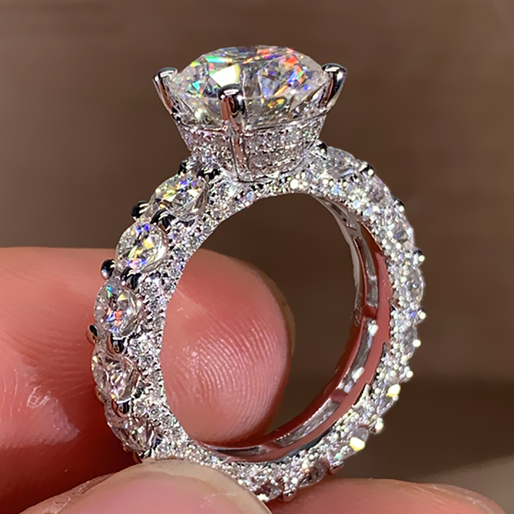 Moissanite Engagement Ring 1 Carat - Custom Solid 18K Au750 White Gold
