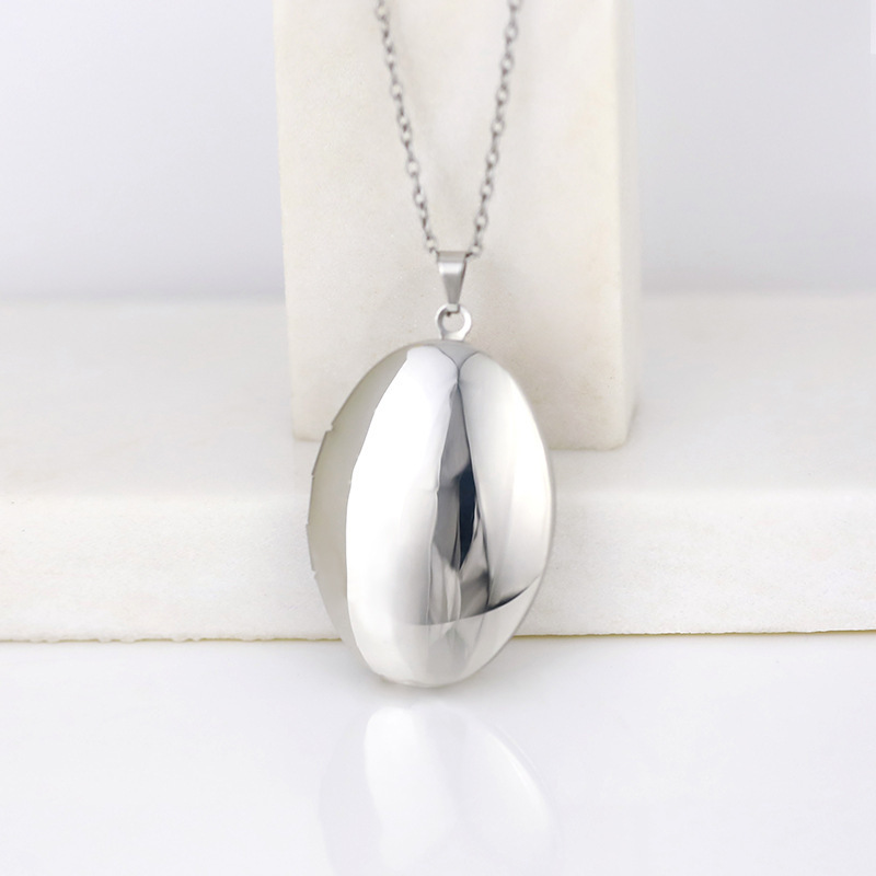 Vintage Silver Color Openable  - đánh giá và giá Heart Locket Necklace Photo