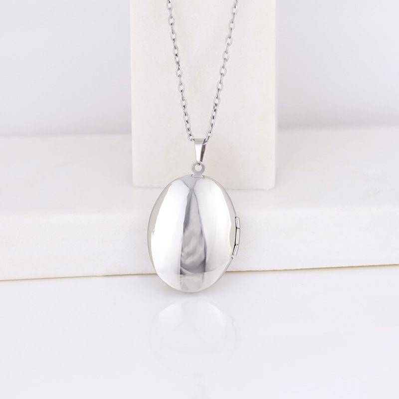 Vintage Silver Color Openable  - đánh giá và giá Heart Locket Necklace Photo
