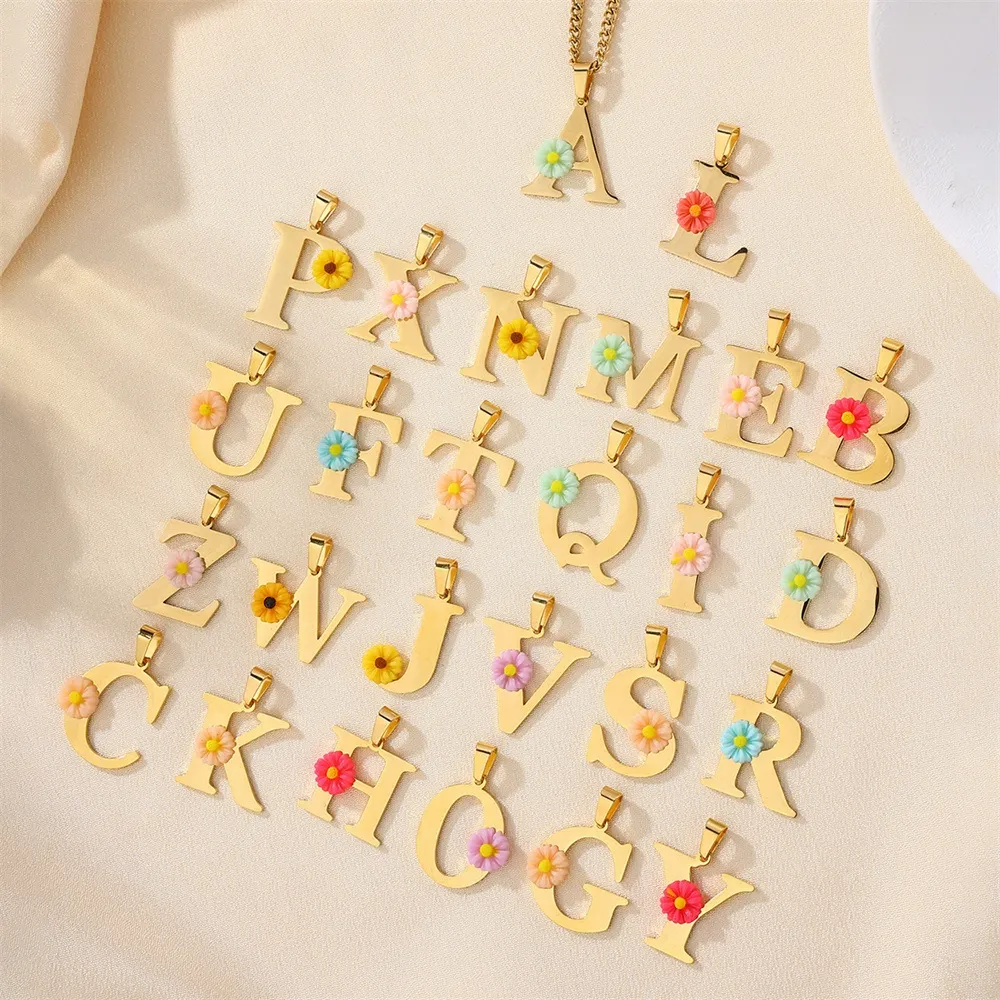 Personalized Daisy Initial Let - đánh giá và giá Initial Letter Necklace 18K Gold
