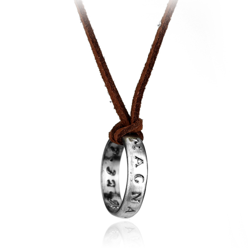 Game Anime Leather Chain Ring  - đánh giá và giá Anime Pendant Necklace