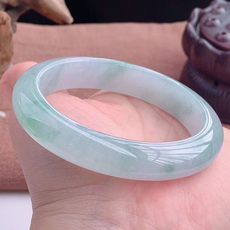 Myanmar , single-color - light - đánh giá và giá Bracelets
