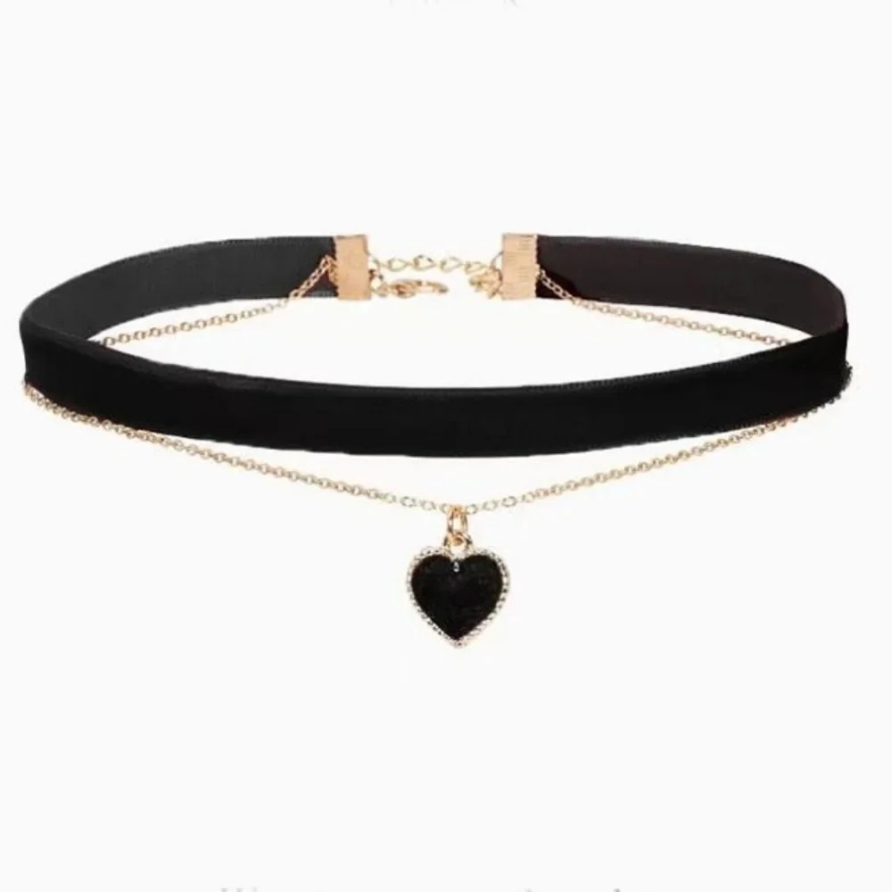 Multi Layer Black Peach Heart  - đánh giá và giá Layered Pendant Necklace Aesthetic