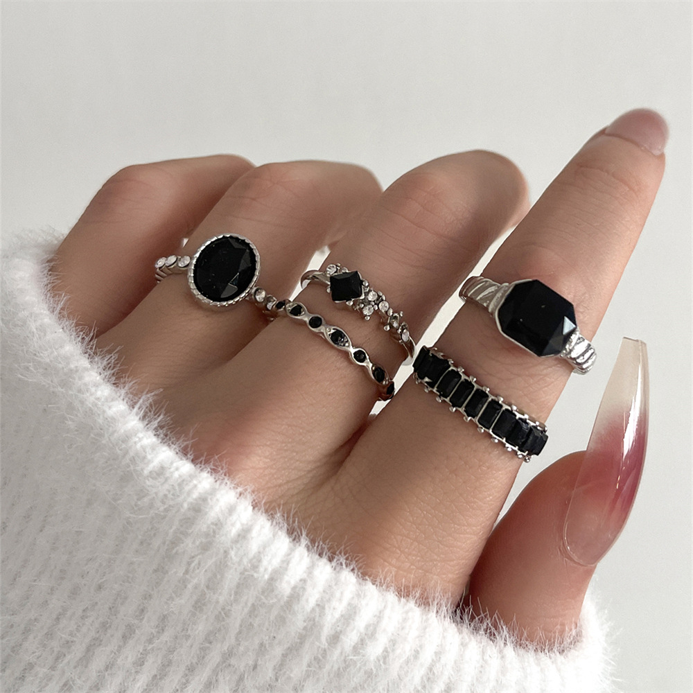 Retro Black Crystal Stone Ring - đánh giá và giá Vintage Punk Knuckle Rings Set