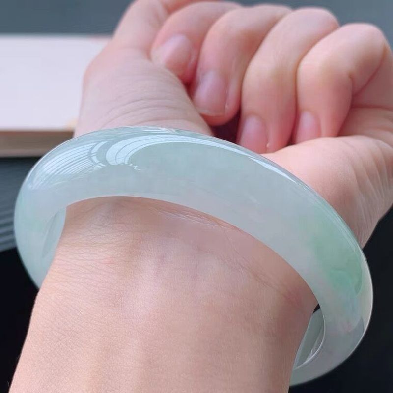 Myanmar for women, ice waxy si - đánh giá và giá Bracelets
