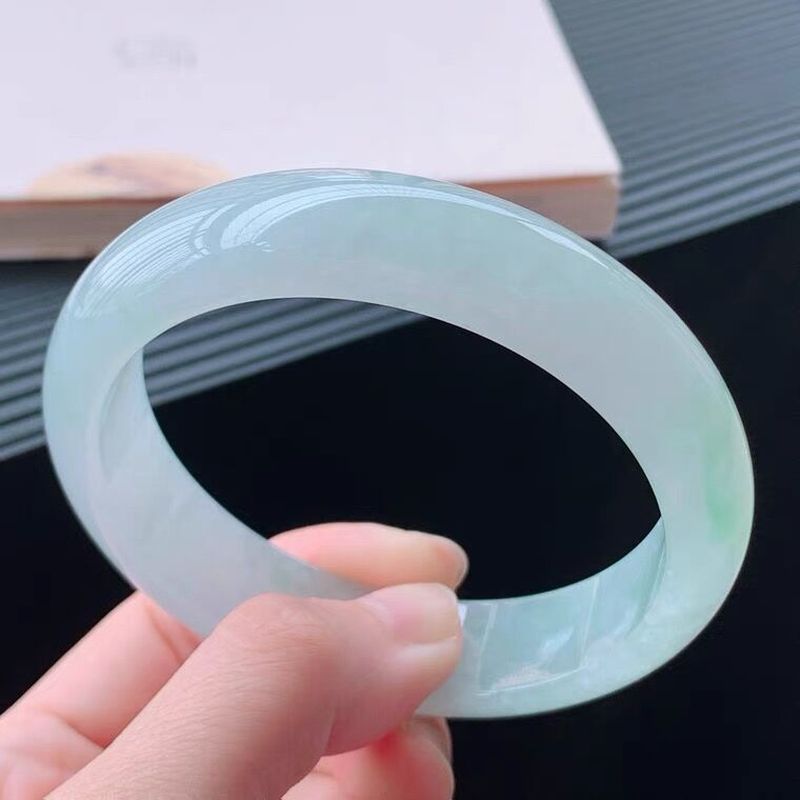 Myanmar for women, ice waxy si - đánh giá và giá Bracelets